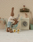Washing Machine, Miniature