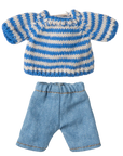 Knitted Sweater and Pants for Big Brother Mouse