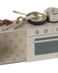 Cooking set, Mouse