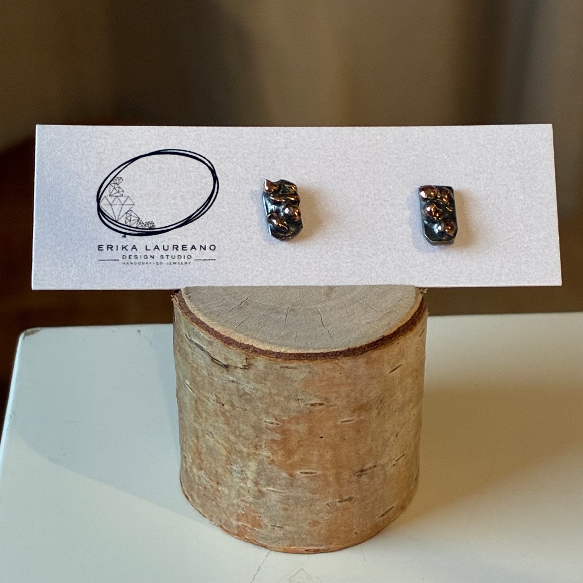 EL026-21 Tab Studs