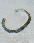 EL026-28 Hammered Triangle Cuff