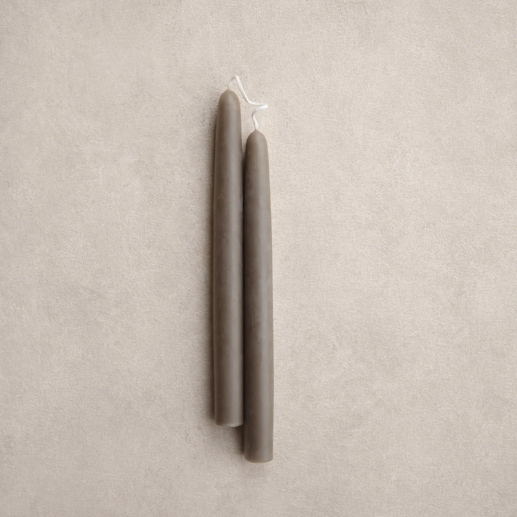 Beeswax Dipped Tapers 9"