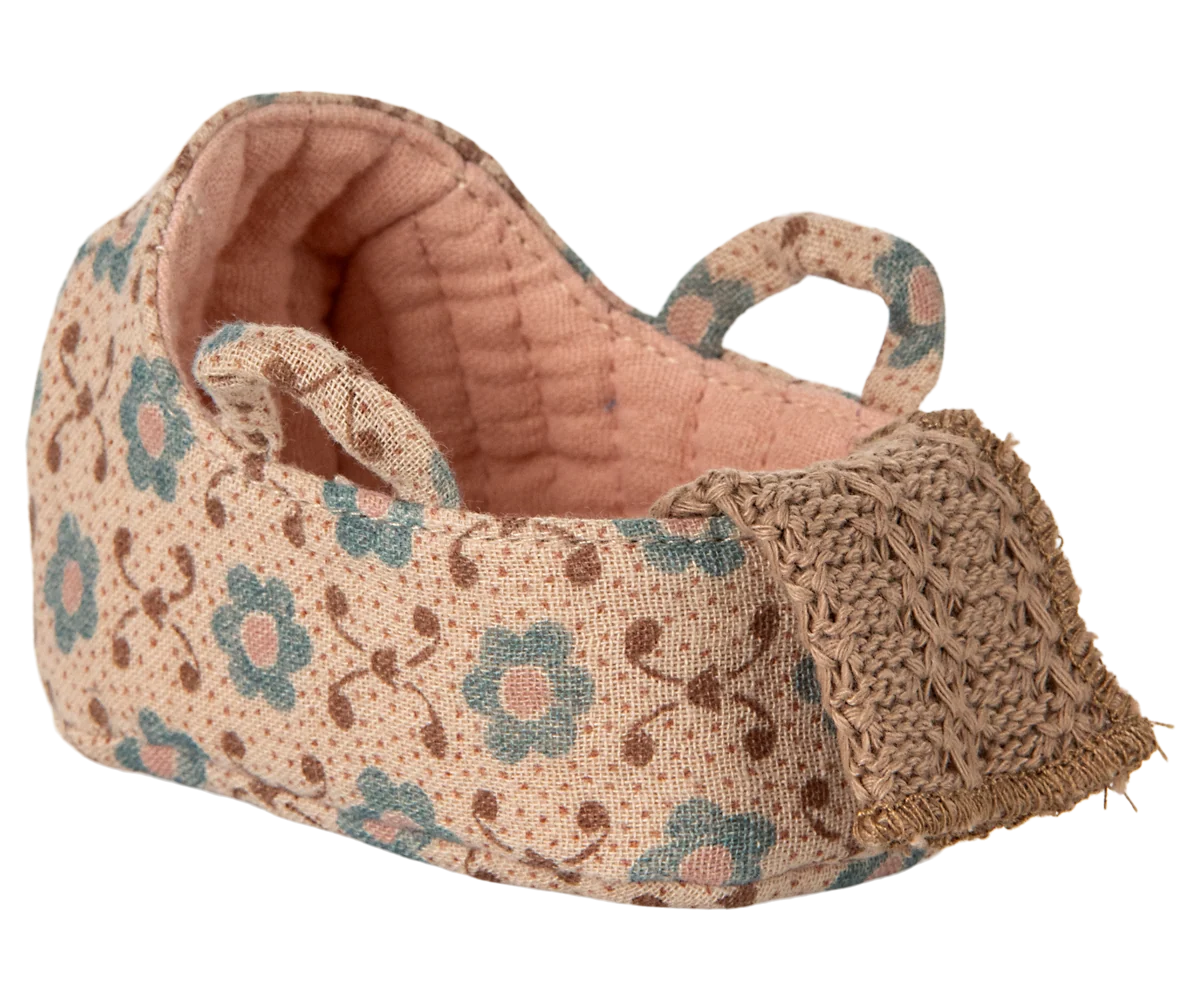 Carry Cot, Baby Mouse - Rose