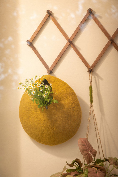 Hanging Cocoon Basket