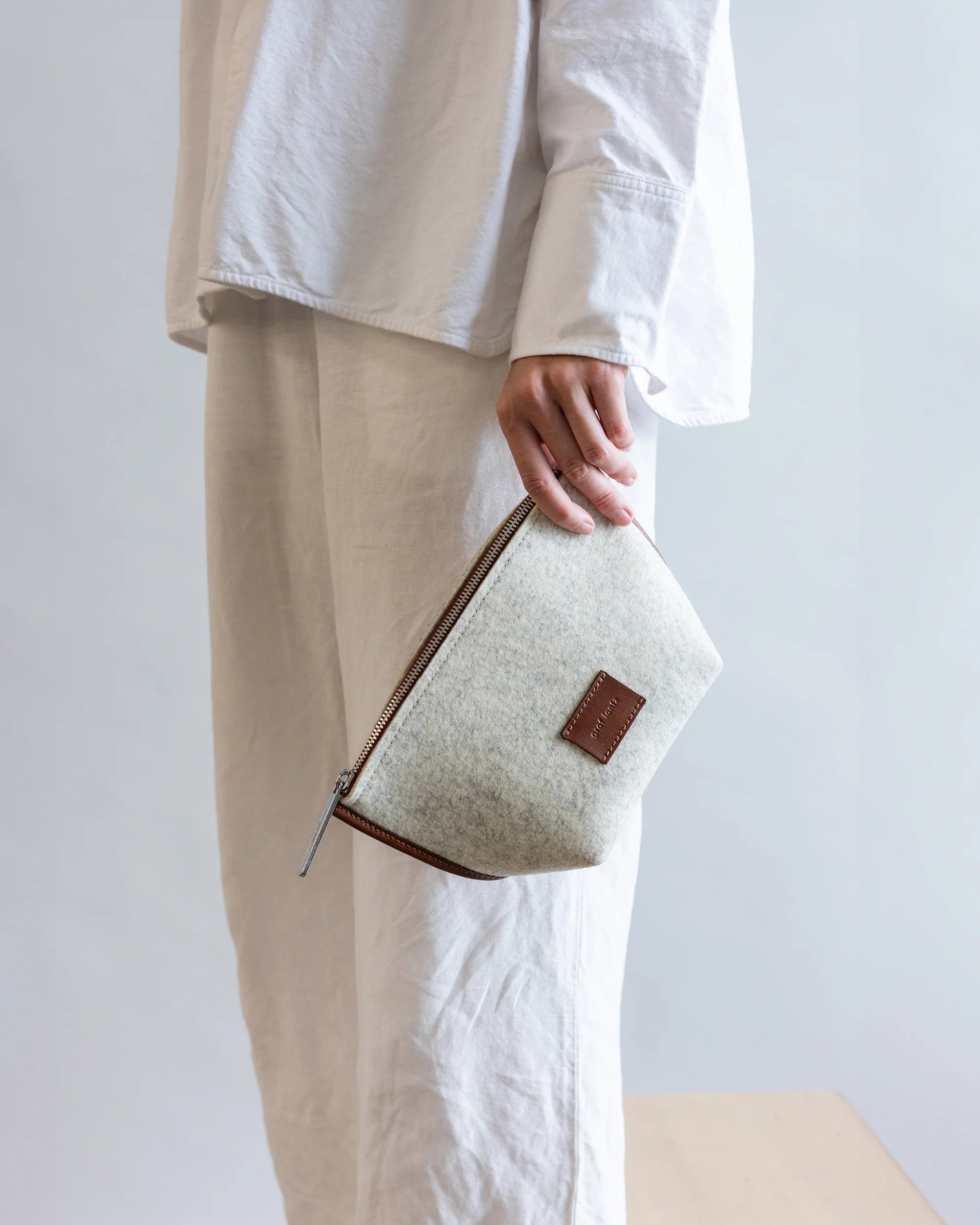 Hanna Pouch - Heather White