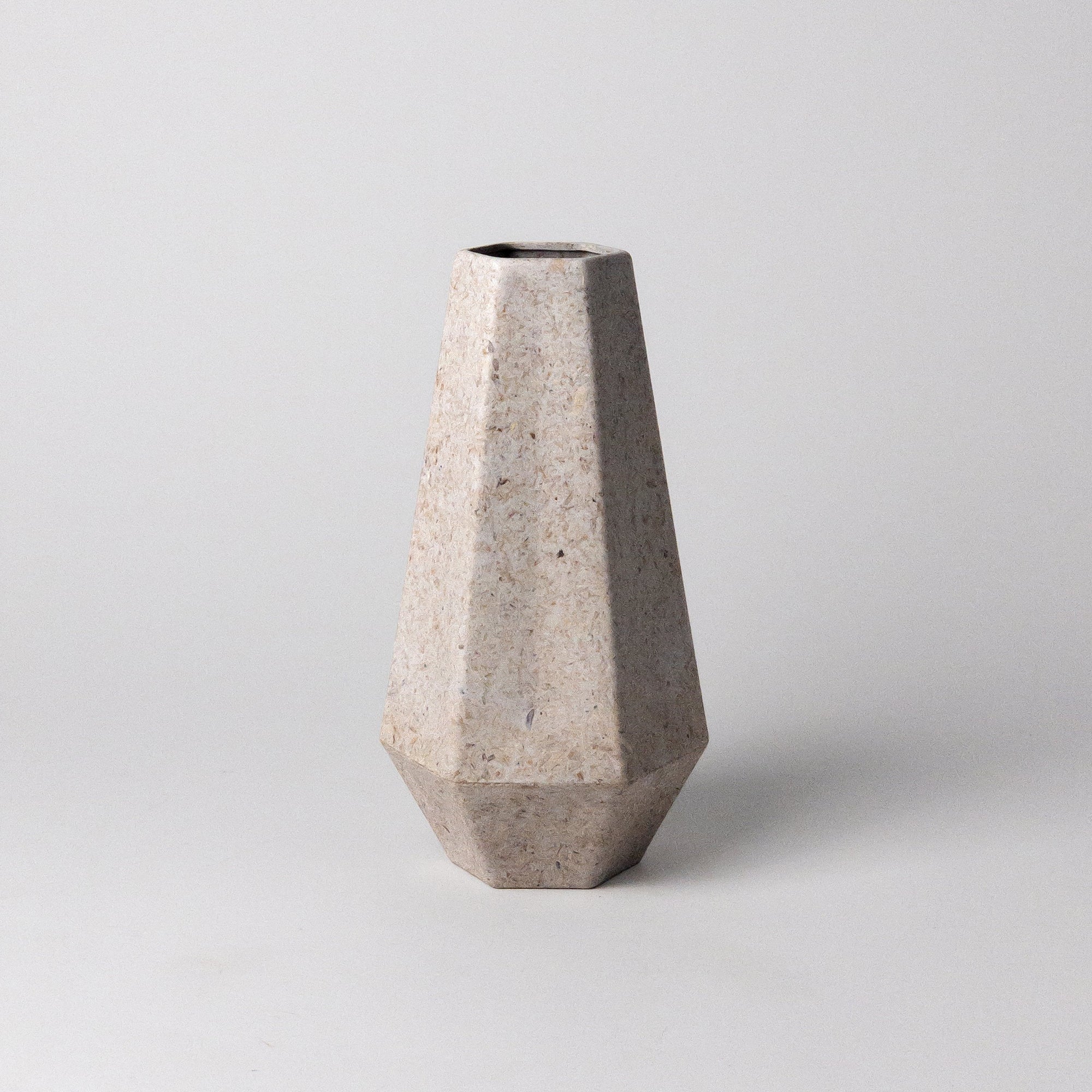 KS Rice Husk Geometric Vase