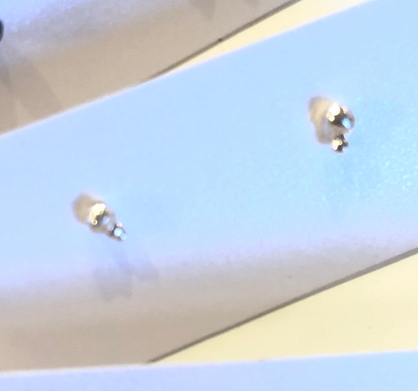 Seed Studs : Sterling Silver